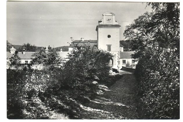 E 50130 - Kratochvíle