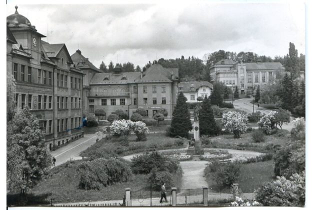 E 51220 - Červený Kostelec