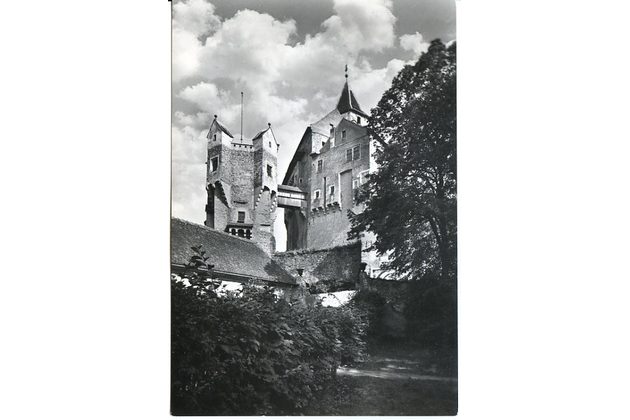 E 51396 - Pernštejn 